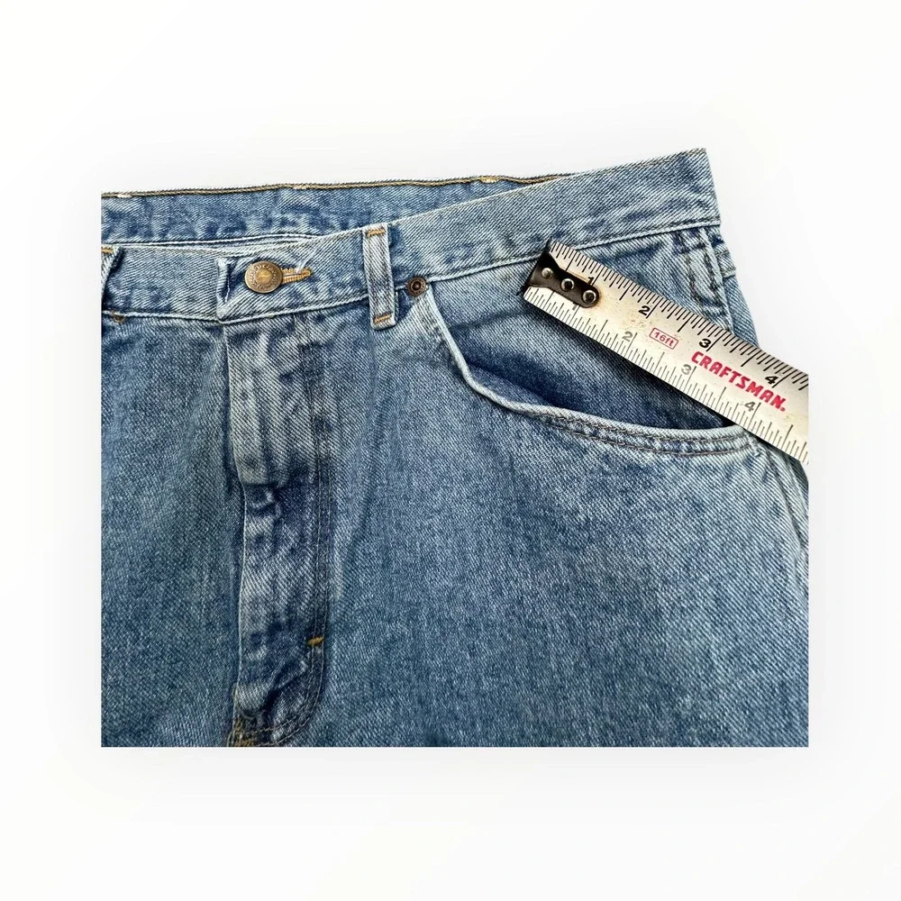 Wrangler Jeans Mens 32x31 Blue Straight Leg Denim High Rise‎ Classic 5-Pocket